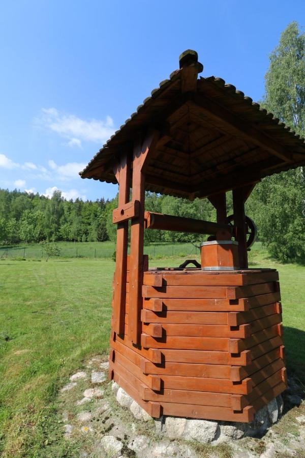 Pokoje Goscinne Dolina Czerwienia Przesieka Exterior photo